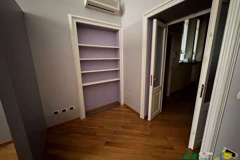 Erhvervsejendom i Parma, Parma, Parma - € 180.000 | Ref: 10932 - foto 10