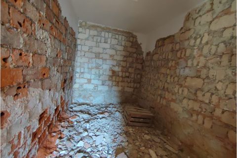 Villa a A dos Francos, Leiria, A dos Francos - € 90.000 | Ref: PTC20260116.1 - foto 8