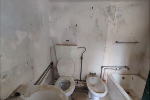 Villa a A dos Francos, Leiria, A dos Francos - € 90.000 | Ref: PTC20260116.1 - foto 11