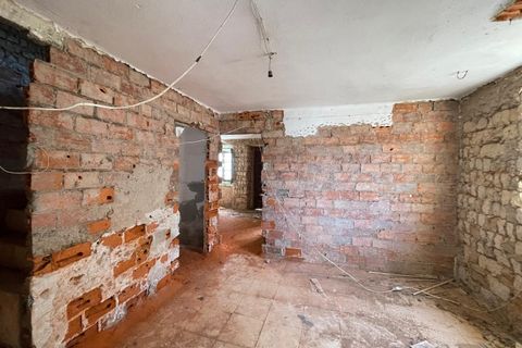 Villa a A dos Francos, Leiria, A dos Francos - € 90.000 | Ref: PTC20260116.1 - foto 9