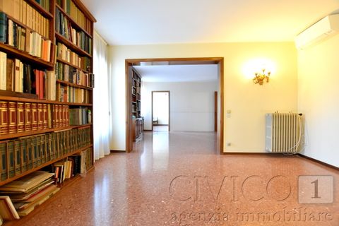 Lejlighed i Venice, Venice, Venice - € 1.380.000 | Ref: AX149o - foto 7