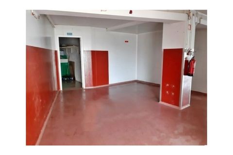 L'establiment comercial a Codessos, Porto, Codessos - € 153.000 | Ref: RO2831 - foto 3