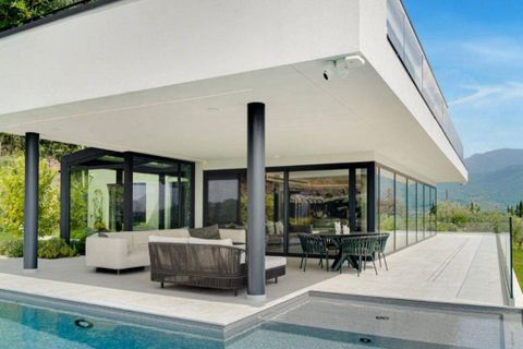 Villa a Salo, Brescia, Salo - € 5.500.000 | Ref: AV222 - foto 12