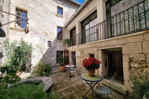Landsbyhus i Eyragues, Bouches-du-Rhone, Eyragues - € 575.000 | Ref: 0686 - foto 1
