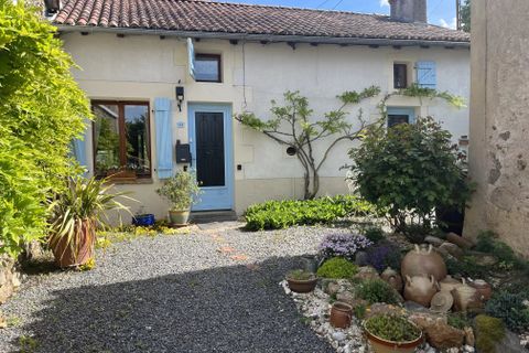 Villa i Adriers, Vienne, Adriers - € 203.742 | Ref: BVI80657 - foto 1