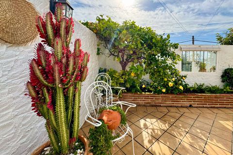 Villa i Nerja, Malaga, Nerja - € 360.000 | Ref: JG1045TPM - foto 12