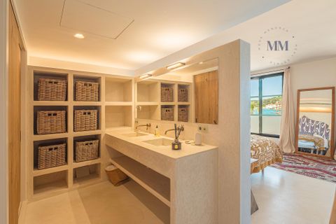 Villa Mahonssa, Menorca, Mahon - € 1 999 999 | Viite: 50812 - valokuva 16
