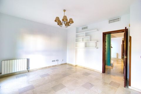 Villa a Bormujos, Sevilla, Bormujos - € 865.000 | Ref: EXP14004/8930 - foto 10