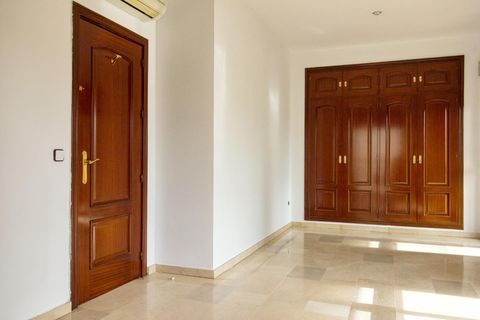 Villa a Bormujos, Sevilla, Bormujos - € 865.000 | Ref: EXP14004/8930 - foto 40