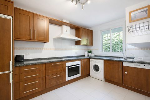 Byhus i Estepona, Malaga, Estepona - € 450.000 | Ref: UH-02527P - foto 14