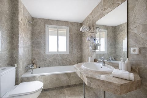 Byhus i Estepona, Malaga, Estepona - € 450.000 | Ref: UH-02527P - foto 25