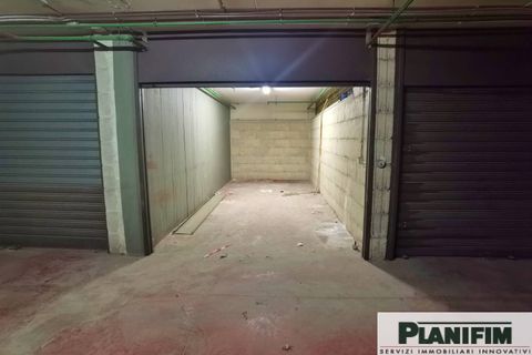 Parkeringsplads i Bari, Bari, Bari - € 28.000 | Ref: EXECUTIVEV - foto 5