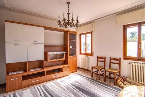 Villa i Campolongo Maggiore, Venice, Campolongo Maggiore - € 168.000 | Ref: CAM02 - foto 13