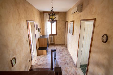 Villa i Campolongo Maggiore, Venice, Campolongo Maggiore - € 168.000 | Ref: CAM02 - foto 31