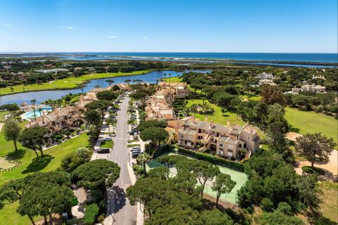 Lejlighed i Almancil, Faro, Almancil - € 1.595.000 | Ref: LBRT378 - foto 1