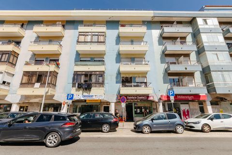 Lejlighed i Camarate, Lisbon, Camarate - € 380.000 | Ref: C0221-03877 - foto 16
