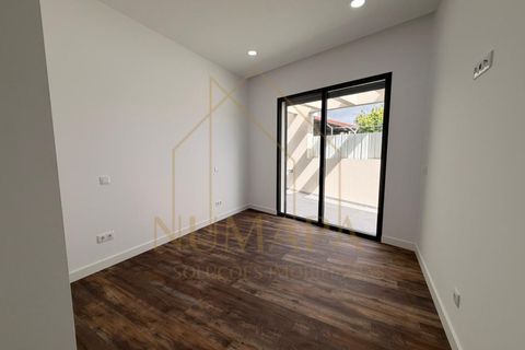 Villa i Amora, Setubal, Amora - € 695.000 | Ref: 305.015.726 - foto 15
