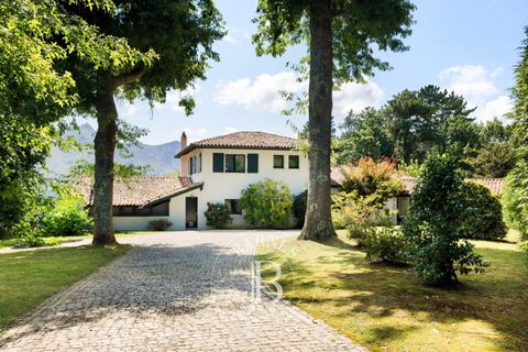 Villa a Ciboure, Pyrenees-Atlantiques, Ciboure - € 2.690.000 | Ref: M1750 - foto 4