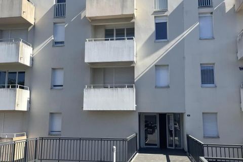 Lejlighed i Poitiers, Vienne, Poitiers - € 480/måned | Ref: COMT2F228POITIERS - foto 13