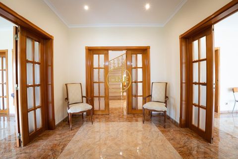Byhus i Ponta Delgada, Sao Miguel, Ponta Delgada - € 875.000 | Ref: ONE401852-11 - foto 10