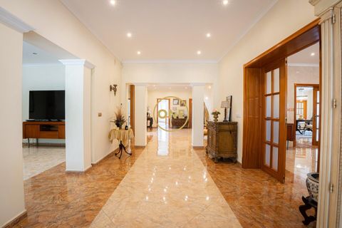 Byhus i Ponta Delgada, Sao Miguel, Ponta Delgada - € 875.000 | Ref: ONE401852-11 - foto 23