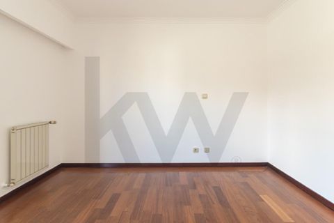 Villa a Lisbon, Lisbon, Lisbon - € 4.200/mes | Ref: KWPT-028581 - foto 36