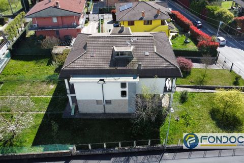 Villa i Telgate, Bergamo, Telgate - € 380.000 | Ref: DUPLI.TEL.03.FS - foto 3