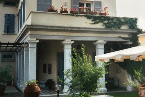 Villa i Carrara, Massa and Carrara, Carrara - € 900.000 | Ref: 3585 - foto 1