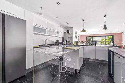Villa i Bordeaux, Gironde, Bordeaux - € 999.000 | Ref: M3201 - foto 8