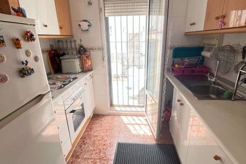 Villa a Orihuela, Alicante, Orihuela - € 189.000 | Ref: B-3170 - foto 10