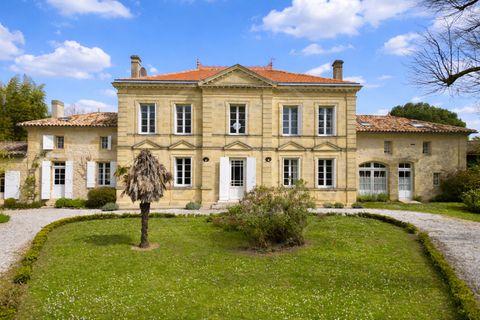 Villa i Pujols, Lot-et-Garonne, Pujols - € 997.500 | Ref: 5680 - foto 1