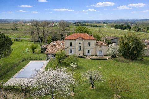 Villa i Pujols, Lot-et-Garonne, Pujols - € 997.500 | Ref: 5680 - foto 2