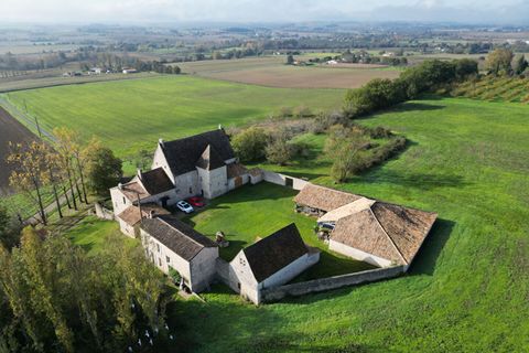 Villa a Duras, Lot-et-Garonne, Duras - € 850.000 | Ref: 4356 - foto 3
