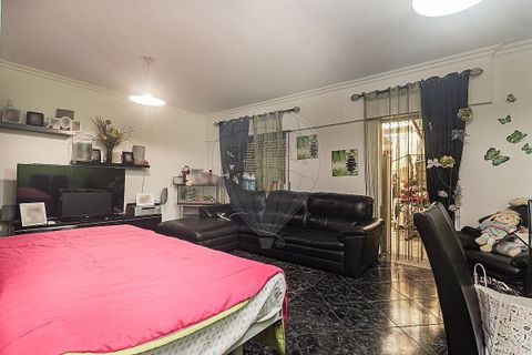 Villa i Loures, Lisbon, Loures - € 330.000 | Ref: PE-123751414-38 - foto 11