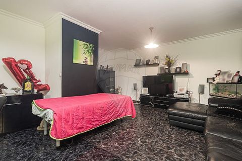 Villa i Loures, Lisbon, Loures - € 330.000 | Ref: PE-123751414-38 - foto 13