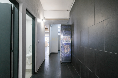 Erhvervsejendom i Almada, Setubal, Almada - € 2.250.000 | Ref: C0364-05796 - foto 40