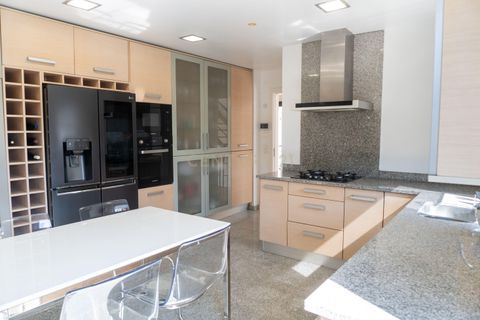 Villa i Oeiras, Lisbon, Oeiras - € 1.300.000 | Ref: C0364-05687 - foto 14