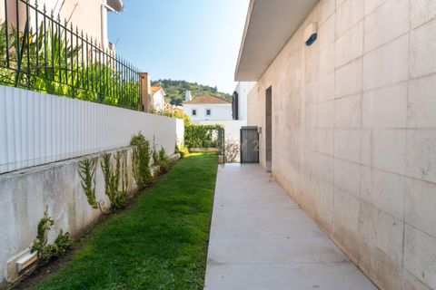 Villa i Oeiras, Lisbon, Oeiras - € 1.300.000 | Ref: C0364-05687 - foto 32