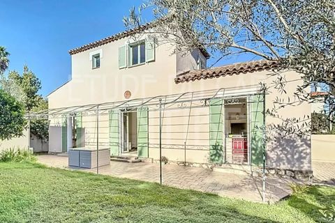 Villa i Antibes, Alpes-Maritimes, Antibes - € 1.440.000 | Ref: 86922125 - foto 1