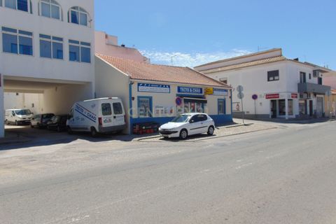 Erhvervsejendom i Estombar, Faro, Estombar - € 950.000 | Ref: C0240-03605 - foto 4