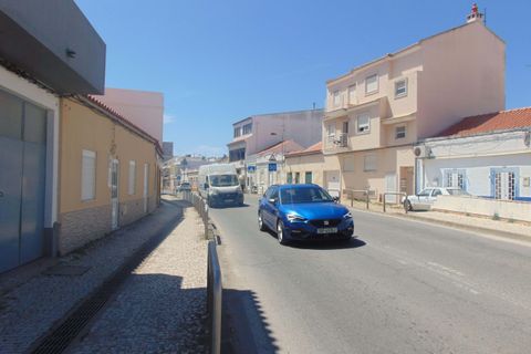 Erhvervsejendom i Estombar, Faro, Estombar - € 950.000 | Ref: C0240-03605 - foto 10
