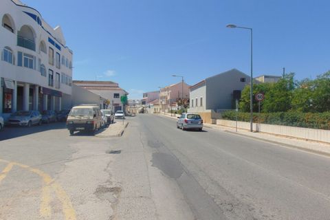 Erhvervsejendom i Estombar, Faro, Estombar - € 950.000 | Ref: C0240-03605 - foto 12
