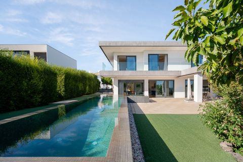 Villa a Oeiras, Lisbon, Oeiras - € 4.500.000 | Ref: L51183-1 - foto 2
