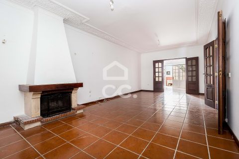 Villa a Arraiolos, Evora, Arraiolos - € 350.000 | Ref: 318/M/03809 - foto 4