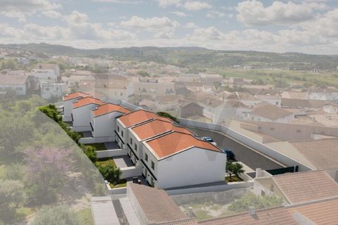 Villa i Alenquer, Lisbon, Alenquer - € 495.000 | Ref: KWPT-030812 - foto 17