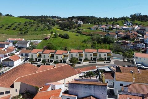Villa i Alenquer, Lisbon, Alenquer - € 495.000 | Ref: KWPT-030812 - foto 19