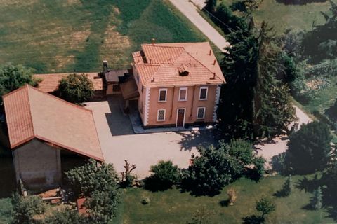 Villa i Codevilla, Pavia, Codevilla - € 350.000 | Ref: RH2410028-1058359 - foto 1