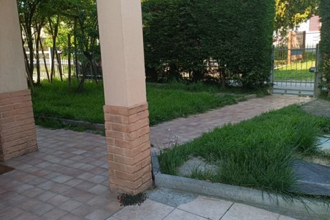 Villa a Padua, Padua, Padua - € 315.000 | Ref: A-17 - foto 3