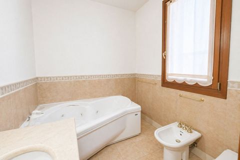 Villa a Padua, Padua, Padua - € 315.000 | Ref: A-17 - foto 8