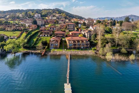 Villa i Ranco, Varese, Ranco - € 450.000 | Ref: W-048NRK-1059935 - foto 1